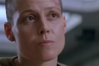 Стриминг HBO Max покажет "сборную версию" фильма "Чужой 3"